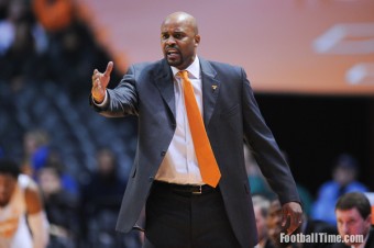 Game in Pictures: Vols 72 Bulldogs 57.