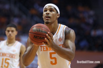 VolFeed: Jarnell Stokes Goes Pro, Twitter Reacts